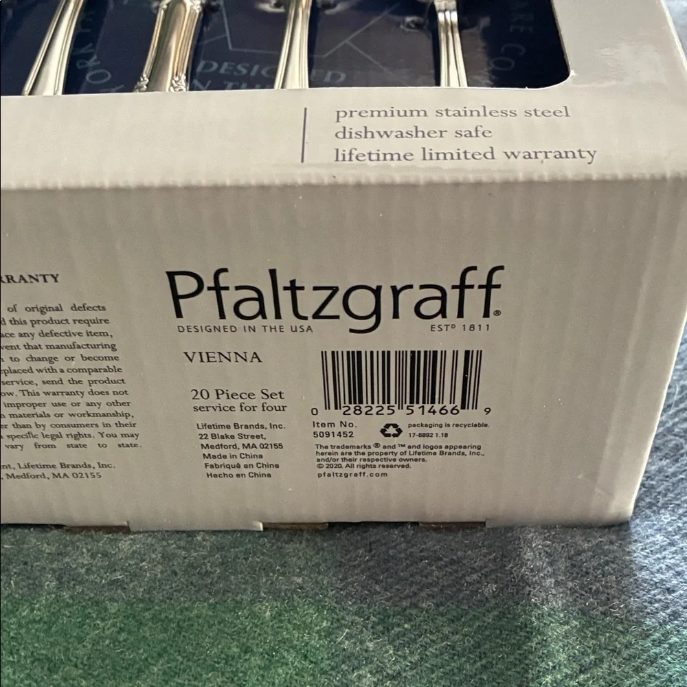 Pfaltzgraff Vienna 20-Piece Flatware Set